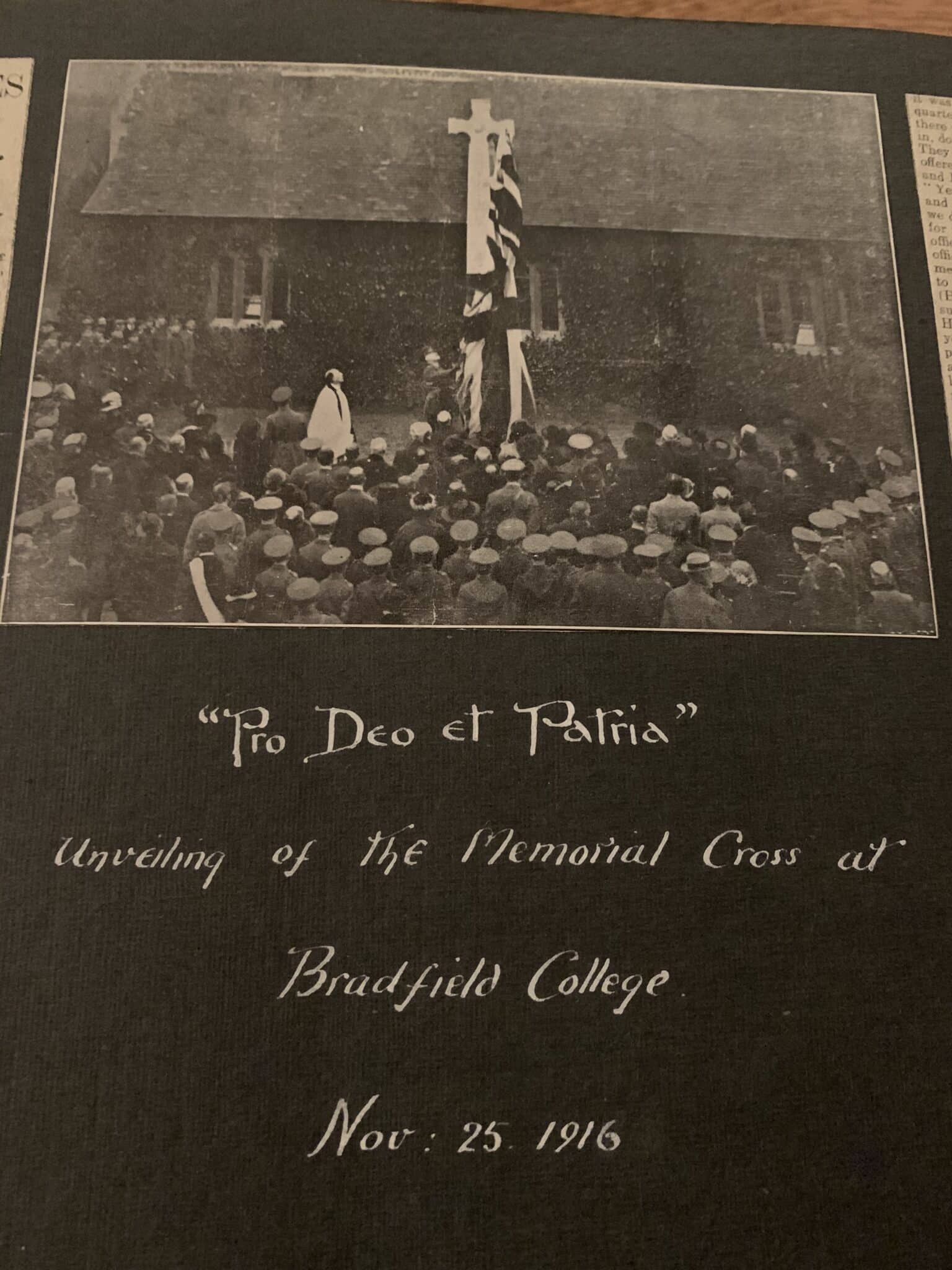 unveiling of memorial cross in 1916